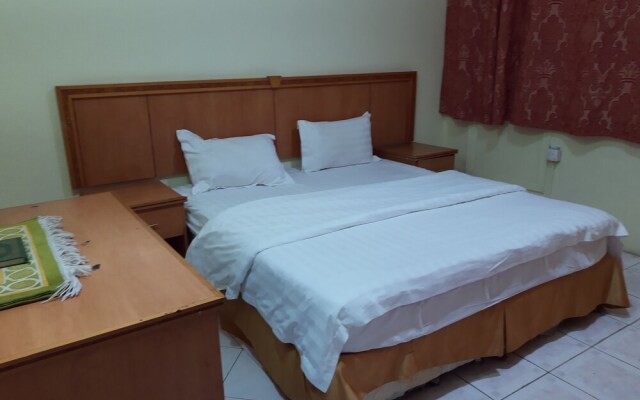 OYO 524 Zahrat Alwaziriya Furnished Apartments