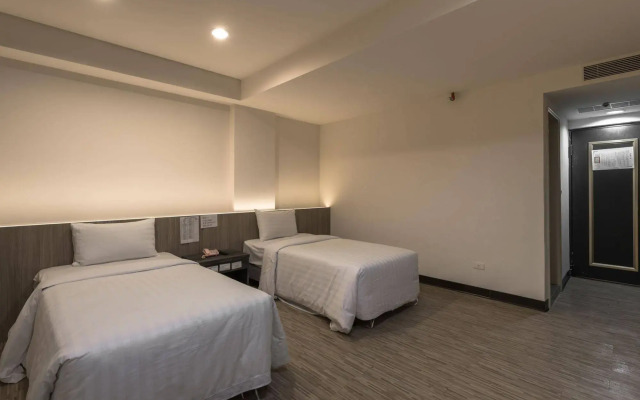 Lotus Yuan Business Hotel