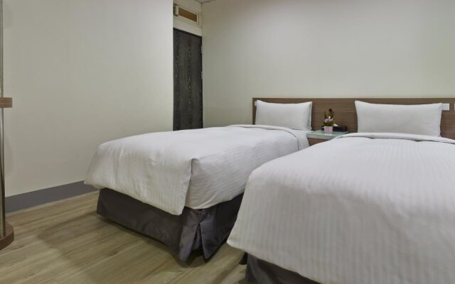 Shihlin Service Apartment