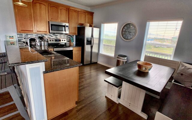 Some AahhhSome View by RedAwning