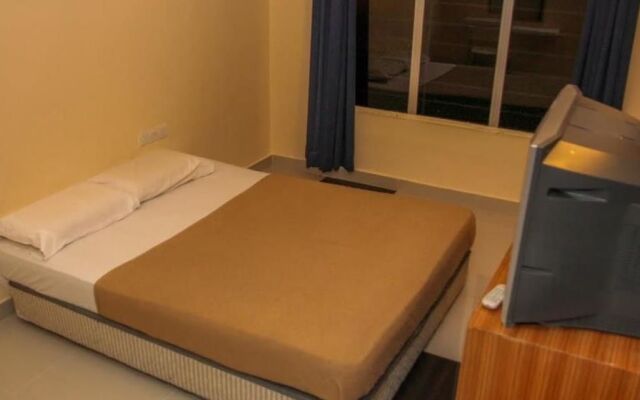 Highway Hotels - Rawang