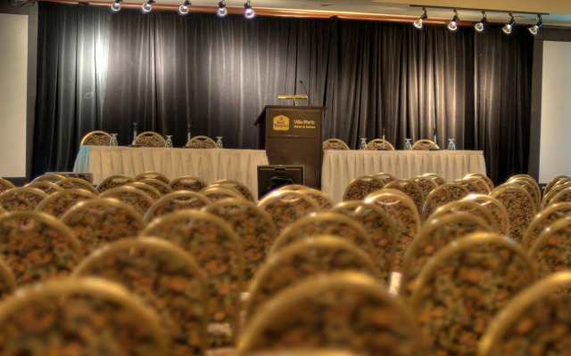 Best Western Ville-Marie Montreal Hotel & Suites