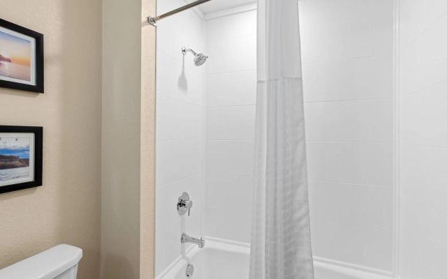 Comfort Inn & Suites Munising-Lakefront