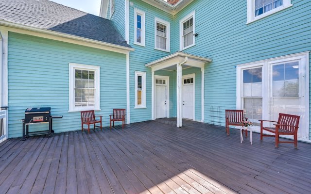 Historic Home With Yard Near High Point University