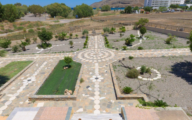 Vlycha Beach Studios & Apartments