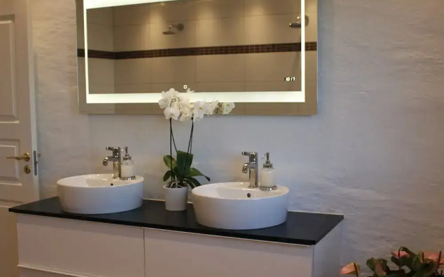 Katrinelund Bed and Breakfast