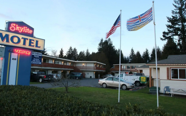 Skylite Motel