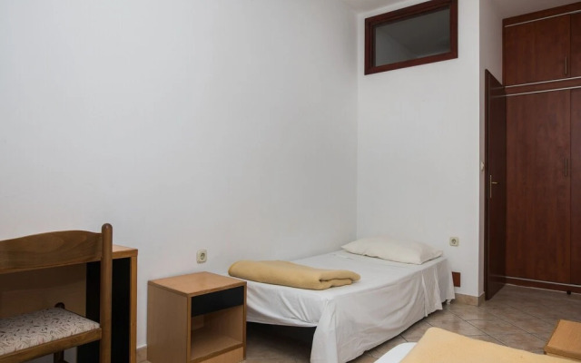 Beachfront Apartment Gaj 7