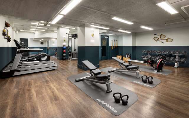 The Candler Hotel Atlanta, Curio Collection by Hilton