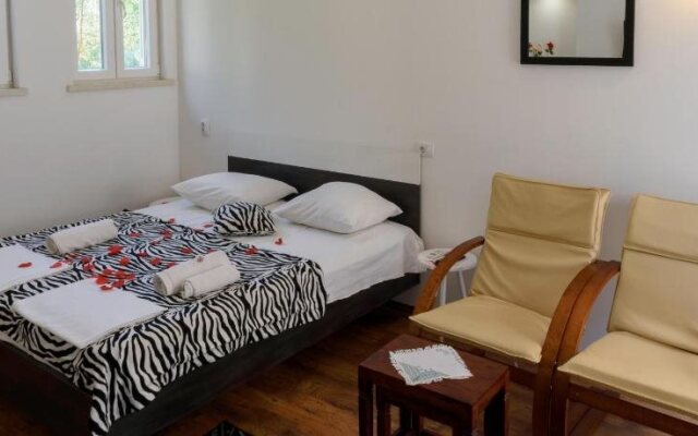 Dino and Jele Apartments