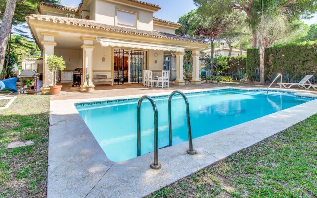 Villa España