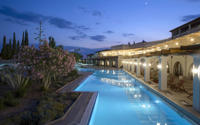 Eretria Hotel & Spa Resort