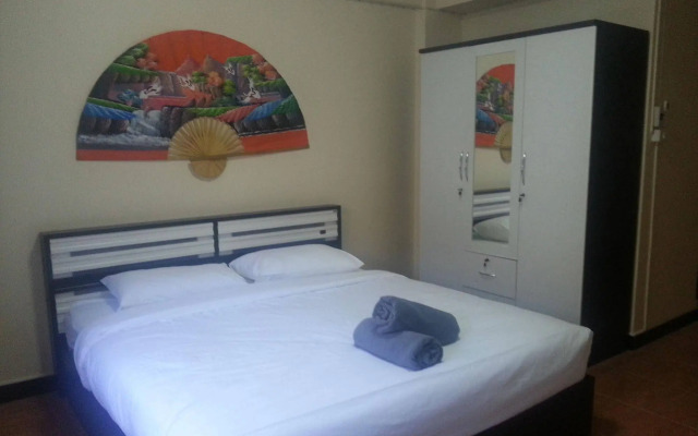 OYO 963 Sunshine Guesthouse