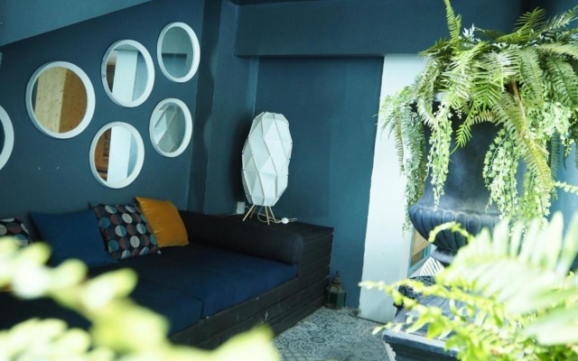 Blu Cabin Ari Stylish Poshtel