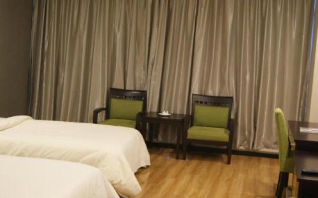 Zhangjiagang City Yahood Selected Hotel