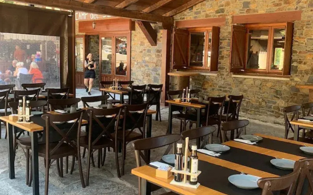 Hotel Restaurant Camp del Serrat