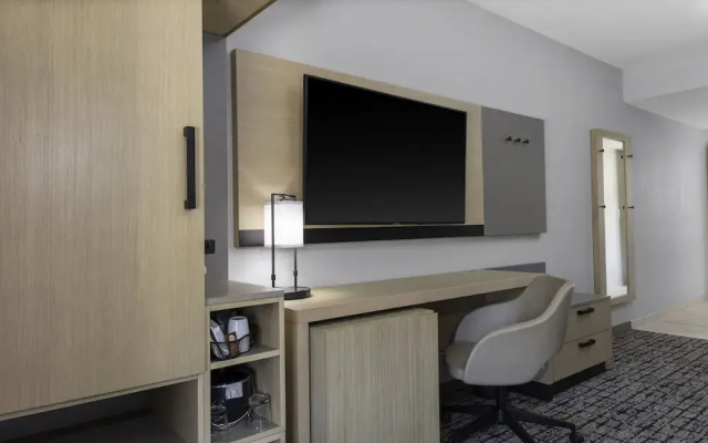 Hyatt Place Charlotte/University Research Park