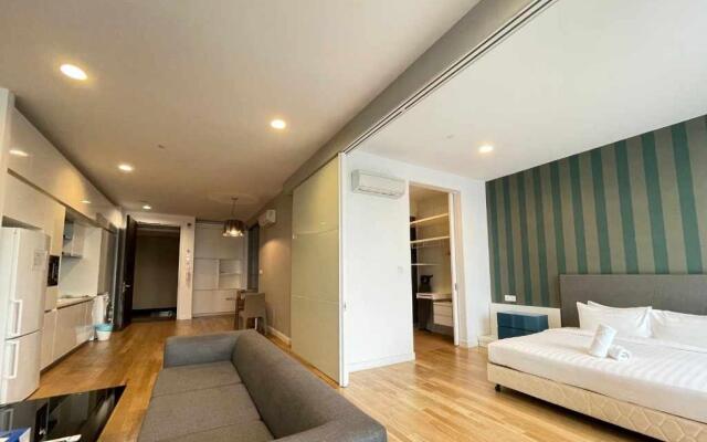 #1 Staycation Mesti Book! 别错过! =D