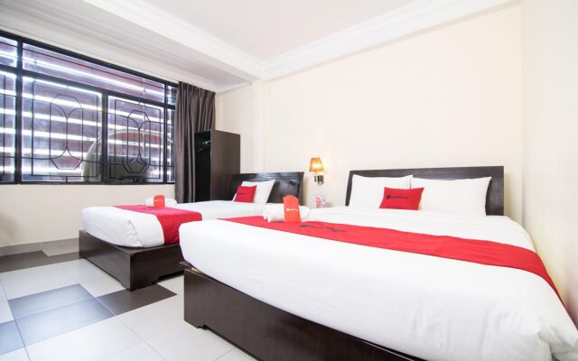 Honey House Hotel