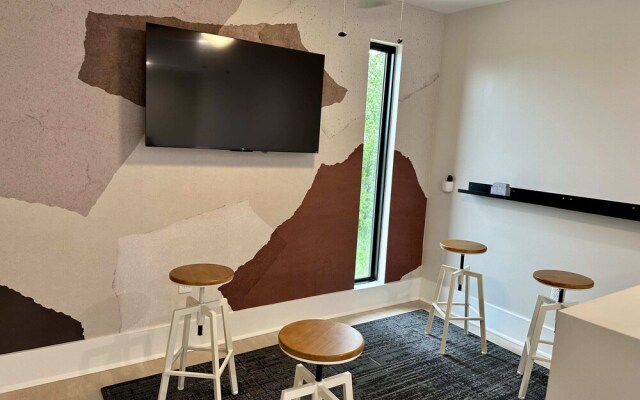 Abode Memphis - Pontotoc