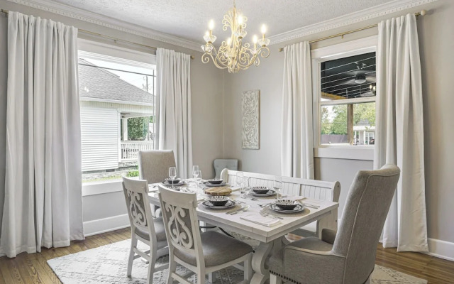 Lebanon Retreat: Decks, Fire Pit & Yard