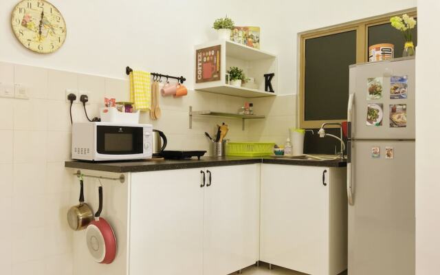 Vibrant Studio at Damansara Perdana