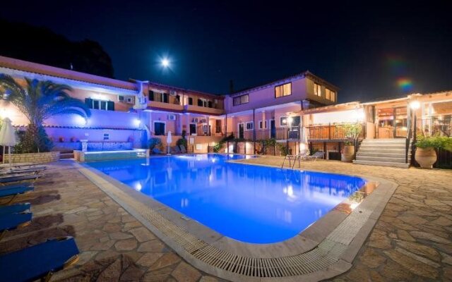 Arianna Apartments