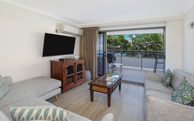 Spinnaker Apartments