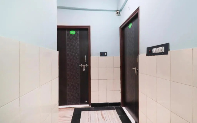 Hotel Kanha Dham by OYO