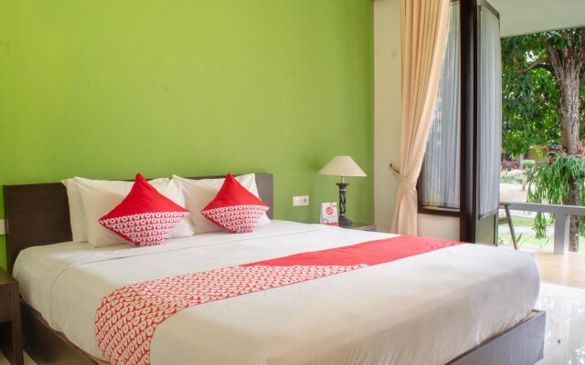 Mascot Beach Resort
