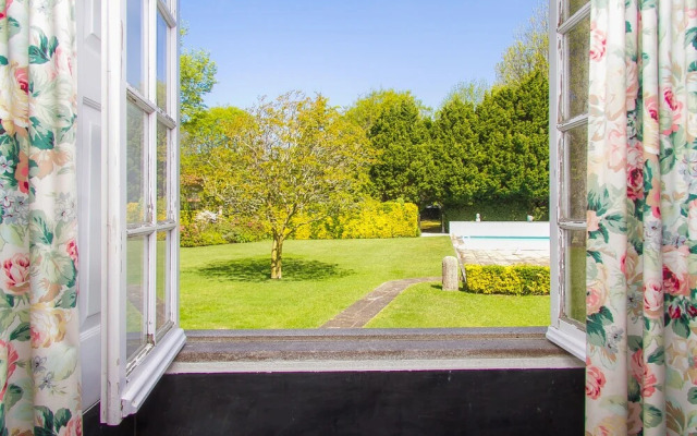 Liiiving in Ofir - Manor Pool House