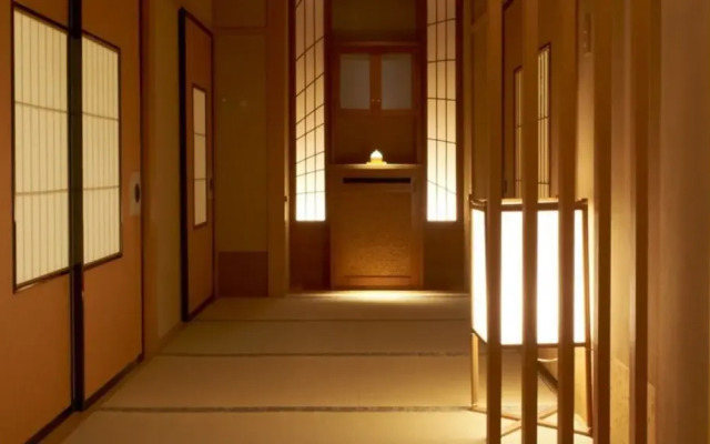 Hanarenoyado YOMOGINO