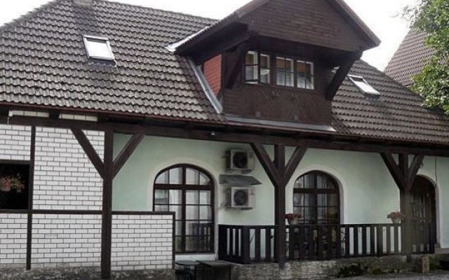 Kolme Venna Villa