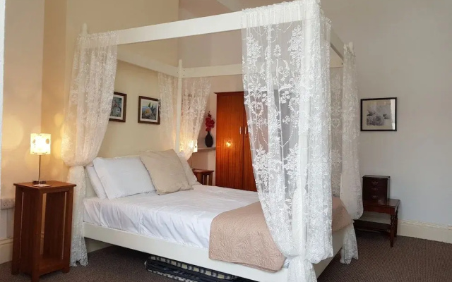 Rosemead Guest house