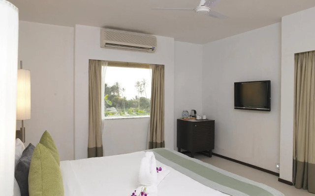 Royal Orchid Beach Resort & Spa