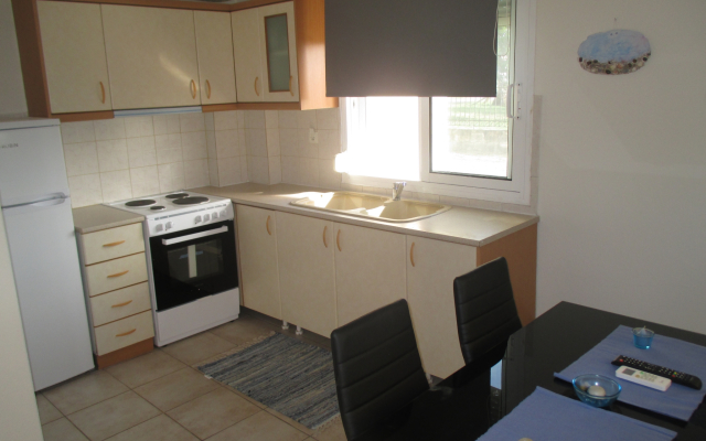 Azalia Apartment 1st - Nea Moudania Halkidiki