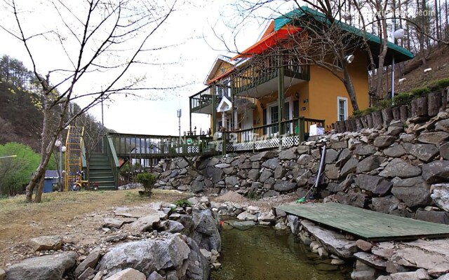 Yangpyeong Romance Pension