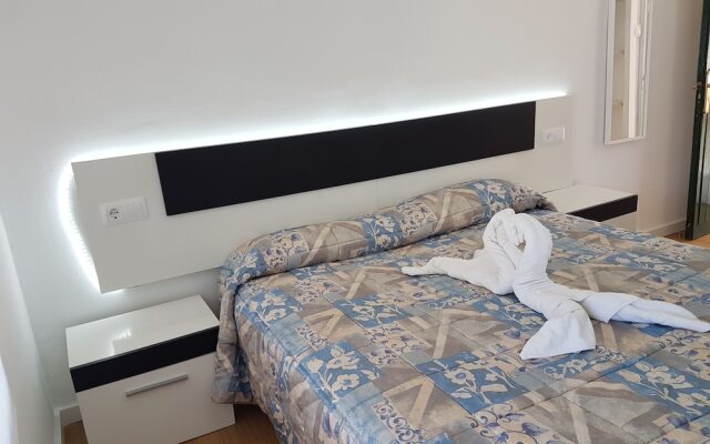Hostal Montsant