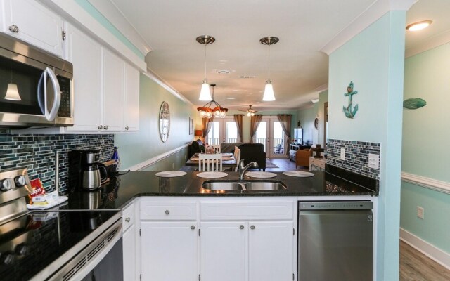 Edgewater Retreat