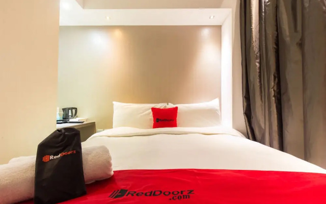 RedDoorz Plus @Little India