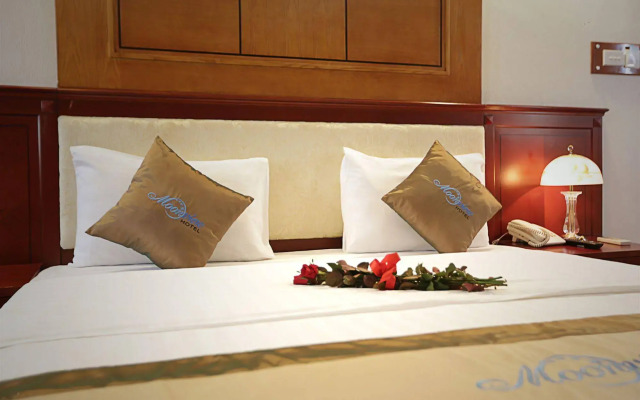 Moon View Hotel