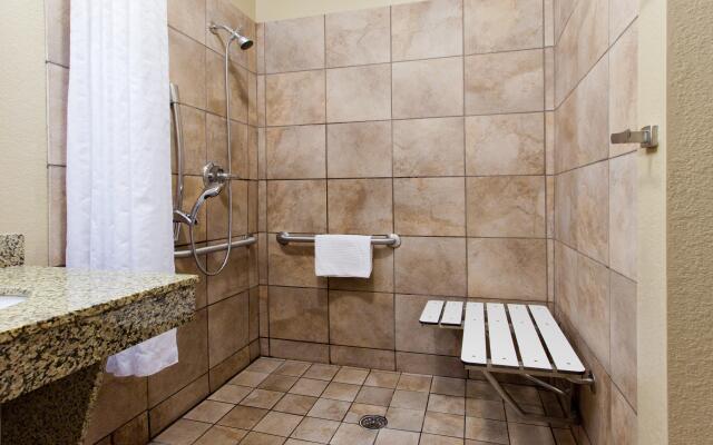Candlewood Suites Lexington by IHG