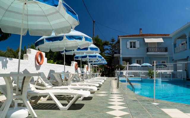 Anna Studios & Apartments