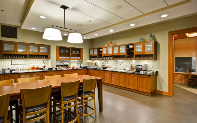 Hyatt Place Chicago/Naperville/Warrenville