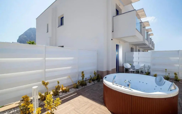 Hotel Sundeck