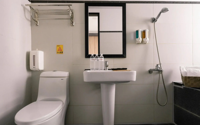 58˚ Hotspring Hotel