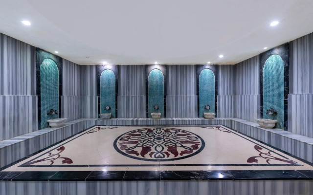 Lake & River Side Hotel & Spa