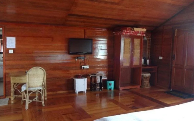 Surya Holidays Kodaikanal