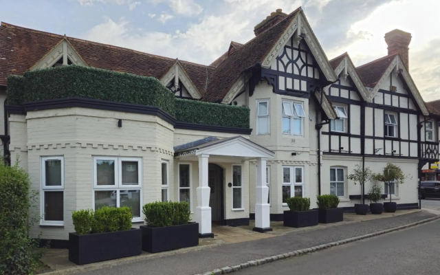 Manor Hotel