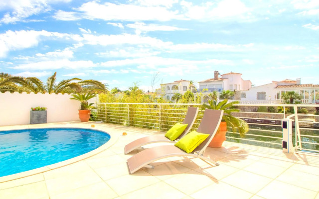 LEON Immo Luxusvilla Esmeralda - 10029